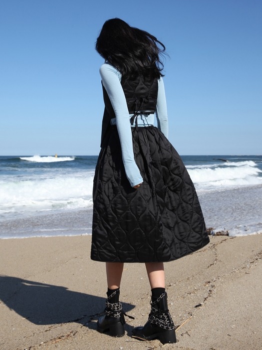 Reversible padded full skirt: Black