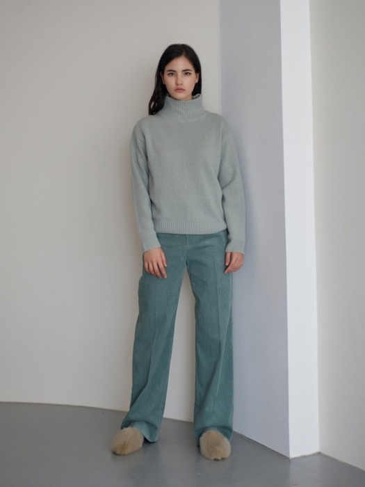 SOFT CORDUROY WIDE SLACKS