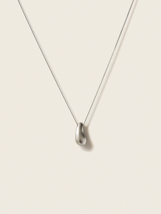 ``drop`` Necklace