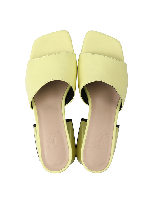 Y.01 Jane candy Y mules / YY20S-S47 Pale yellow