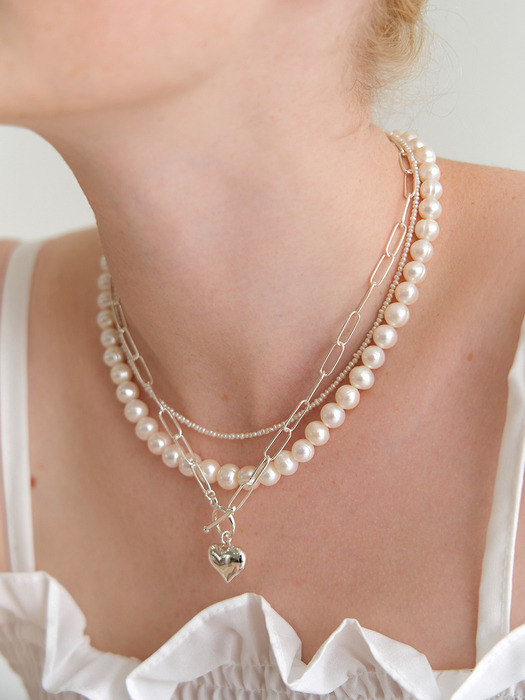 classy pearl neckalce (Silver 925)