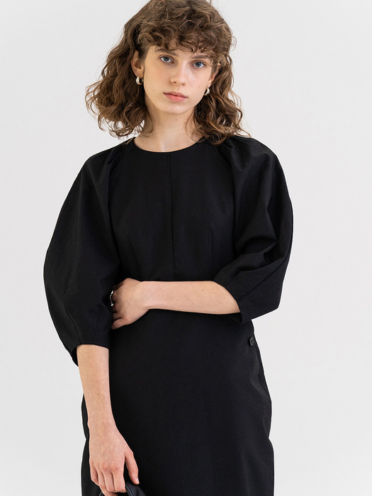 FW21 Cocoon Shaped Dress Black