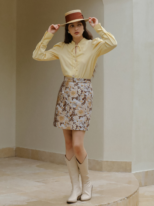 Moi short flower mini skirt