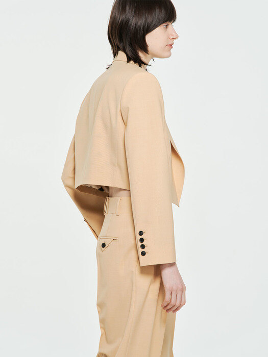 PHEOBE BEIGE CROPPED  PEAKED COLLAR JACKET