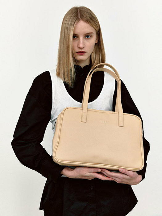 Sister Trapezoid Shoulder Bag (beige)