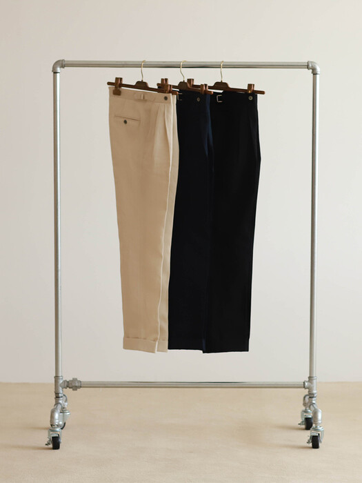 Linen soft adjust 2Pleats Trousers (Ecru)
