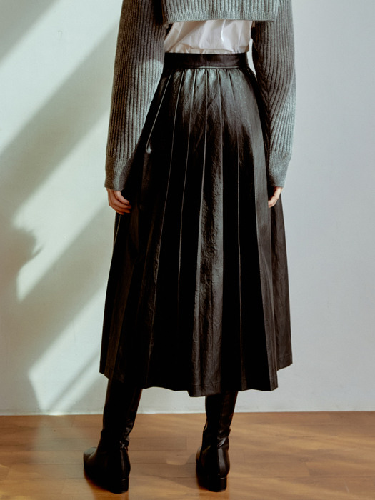 Small pleats leather skirt (black)