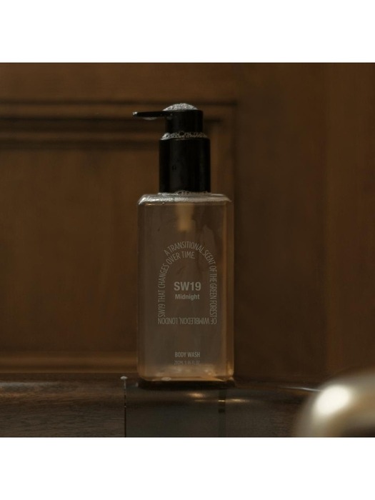 SW19 Midnight BODY WASH(280ml)