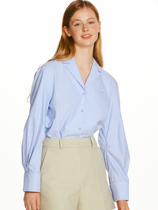 IVREA Notched collar volume sleeve shirt (Ivory/Light blue)