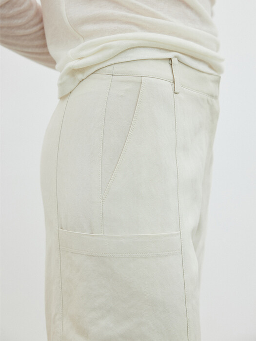 Straight fit pocket pants / Beige