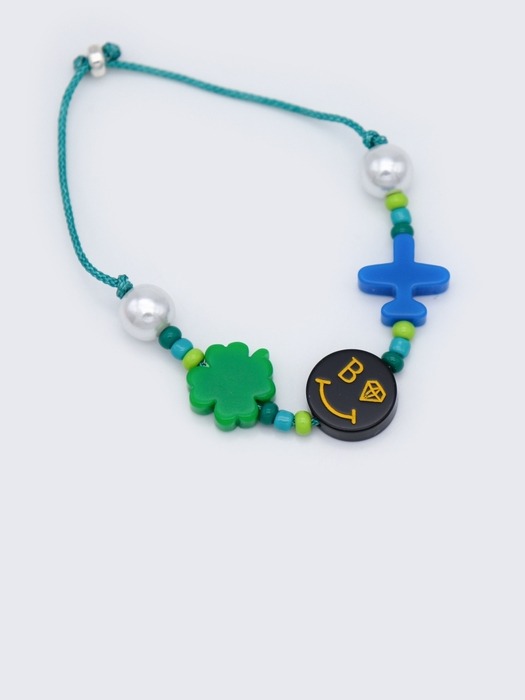 Happy smile color motive knot Bracelet 스마일 컬러 아크릴 모티브 비즈 매듭 실팔찌