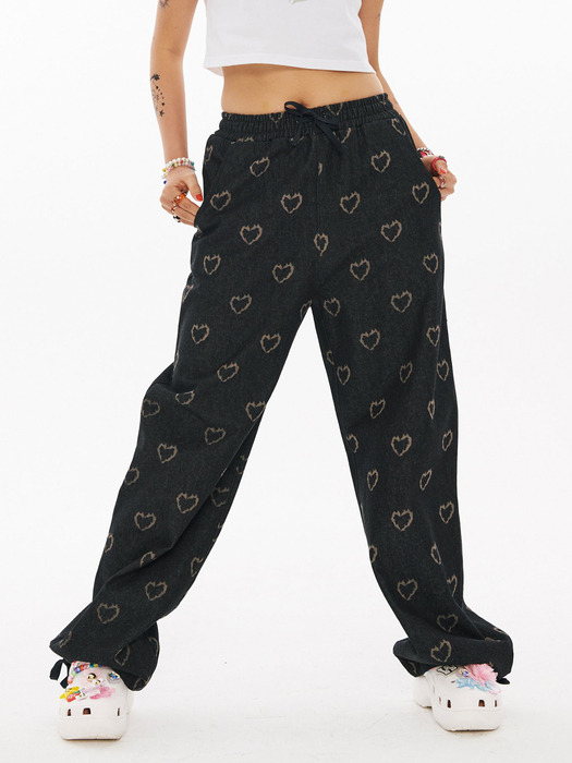 BN Heart Pattern Denim Jogger pants [Black]