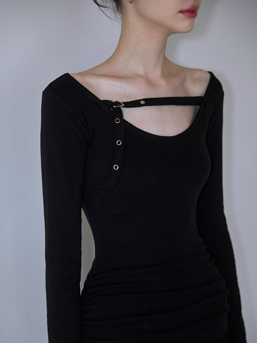 Eyelet Hood Shirring Mini Dress [Black]