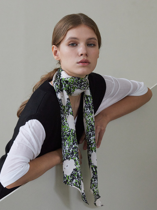 Garden of universe Long Petit Silk Scarf [PML-1411]