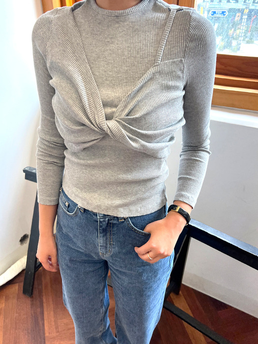 REGGELLO Twist Detail Top(레젤로)_3 COLOR