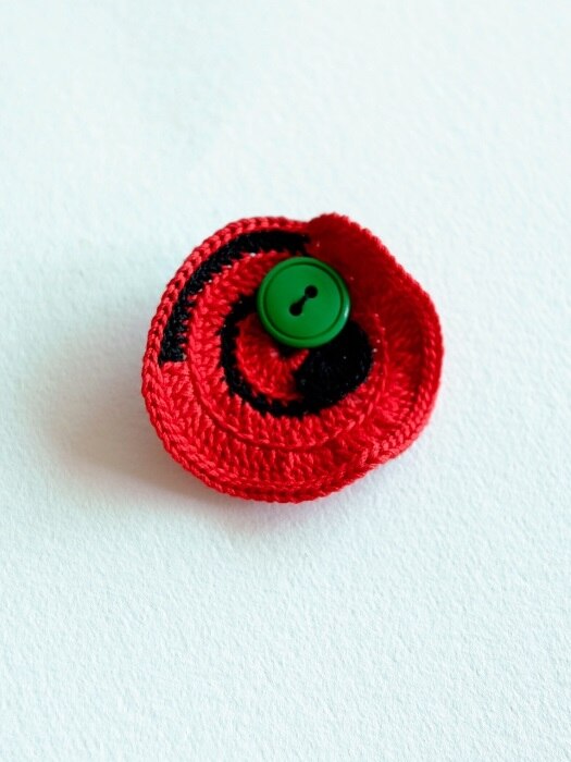 Palette knit brooch (Red)