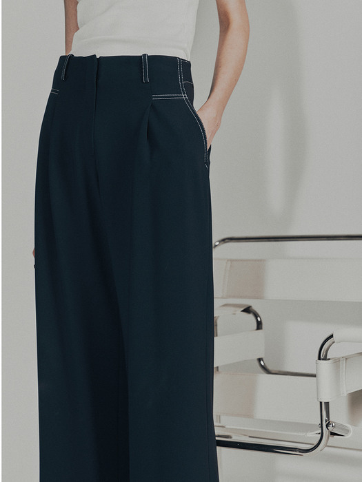 [Drama Signature] Pleated Wide-leg Trousers