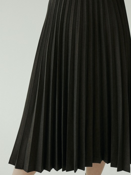 Marianne pleated skirt cigar brown