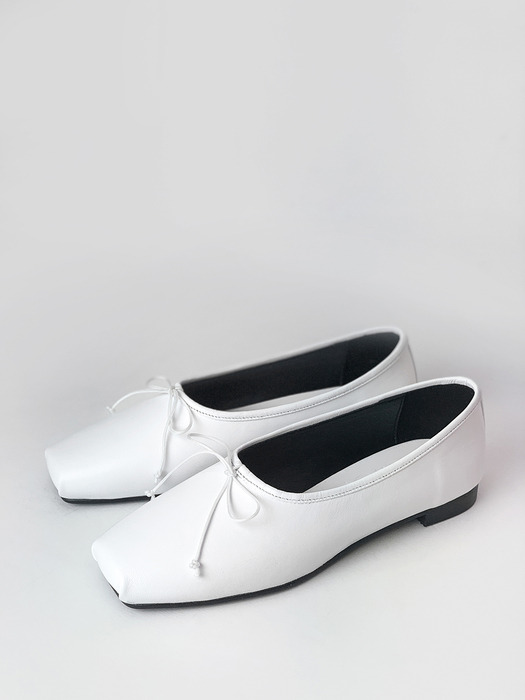 Ballet Toe Ballerinas | White