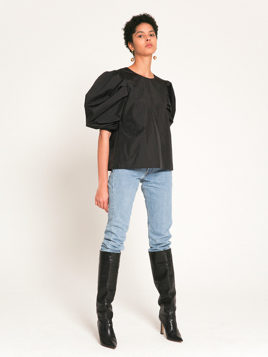 Volume sleeves with drawstring technical shell blouse in Black