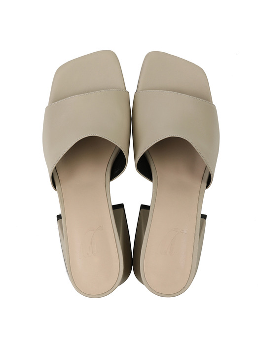 Y.01 Jane candy Y mules / YY20S-S47 Sand beige