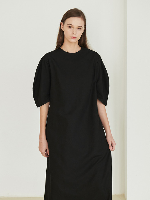 Round shape sleeve dress_Black