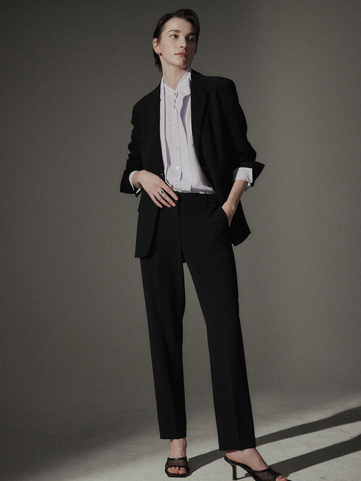 [Drama Signature] Two-button Tailored Blazer_BLACK