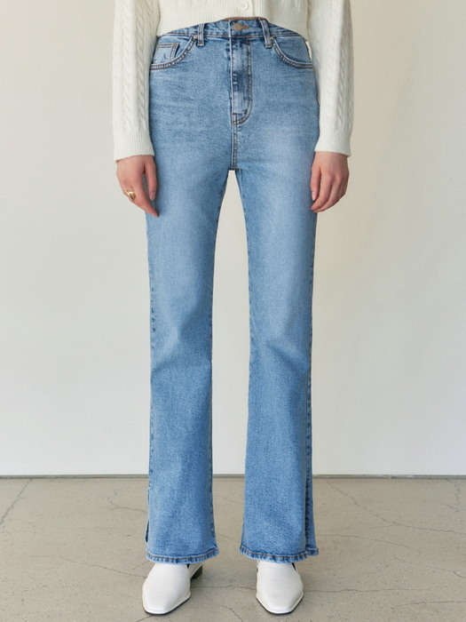 RELAXED BOOTCUT JEANS_LIGHT BLUE