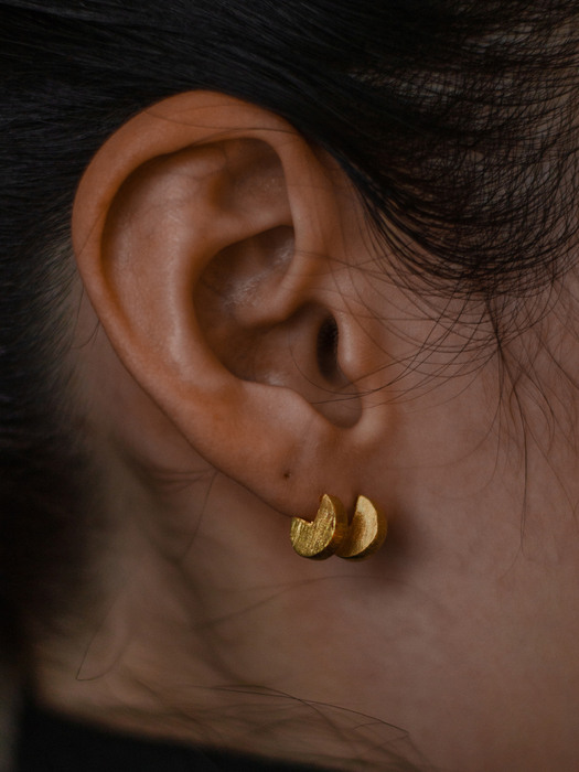 pi earrings