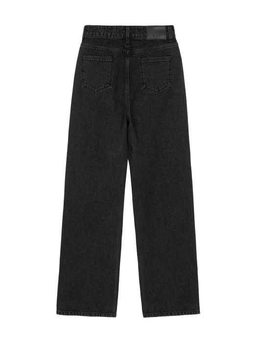 Semi-Wide Straight Jeans in Black VJ1AL115-10
