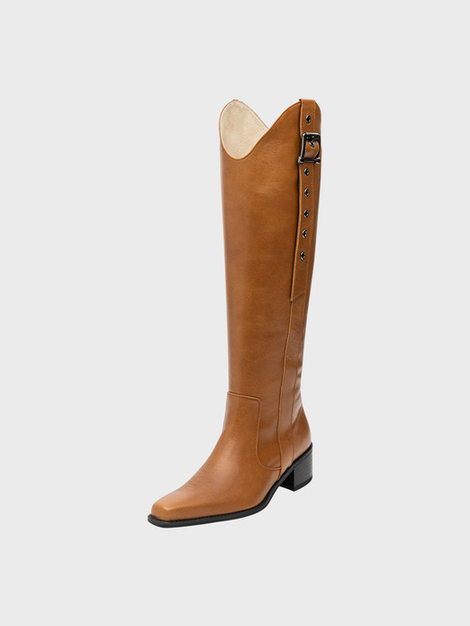 Belted long boots - milk brown