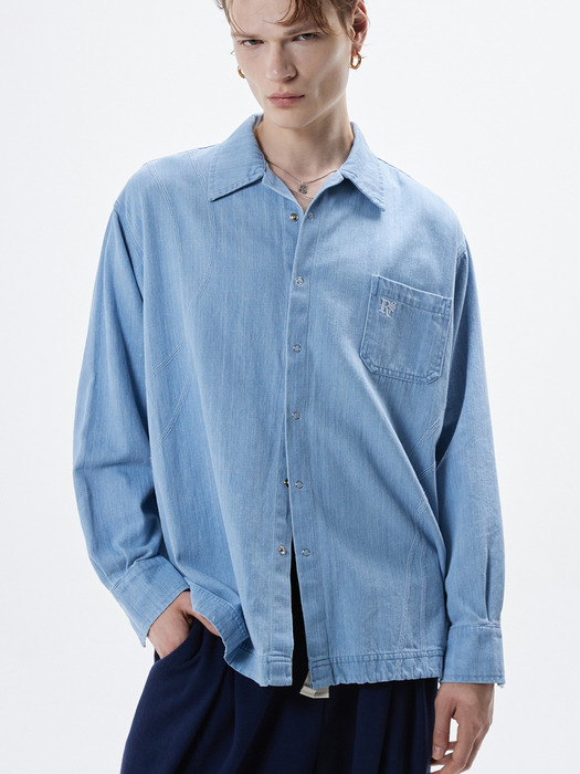 CURVY STITCHED DENIM SHIRT - LIGHT DENIM