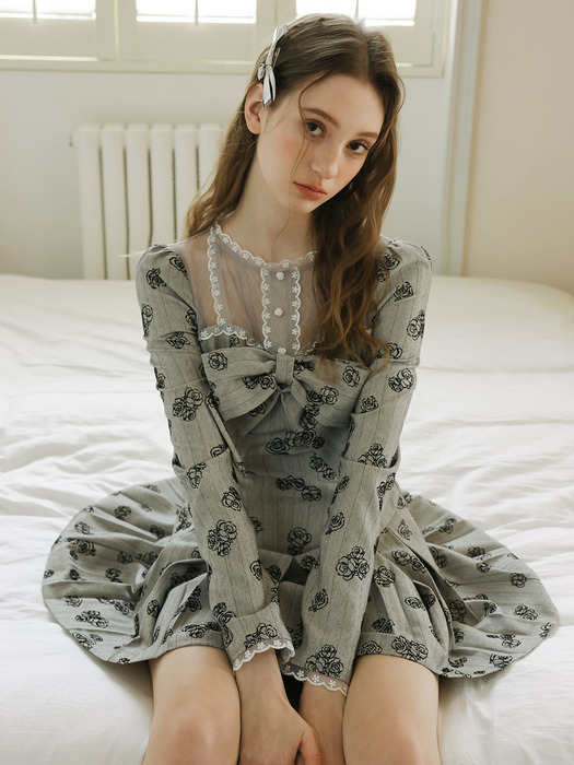 Cest_Floral mesh square neck dress