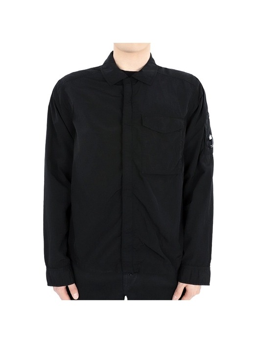 CP컴퍼니 24 S/S 남성 크롬-R 나일론 셔츠 자켓(블랙) 16CMOS039A 005904G 999