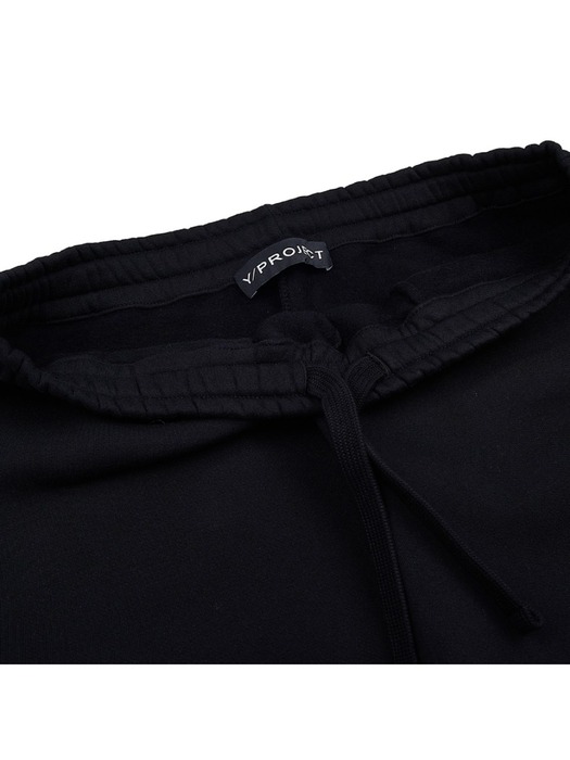 Y프로젝트 남성 포켓 로고 스웨트팬츠 PANT102S25 BLACK