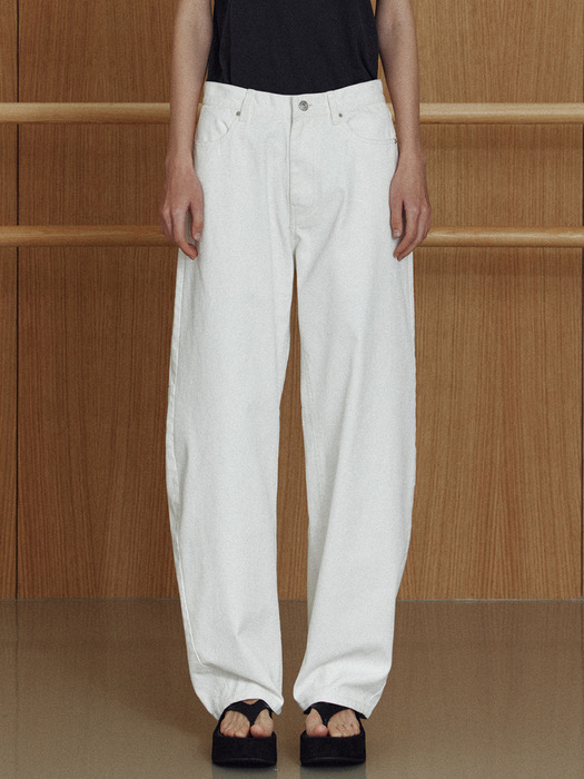 pigment white curved pants (white)