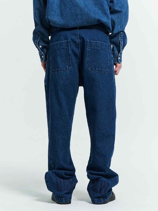 MPa CALF LOGO DENIM PANTS (MID BLUE)