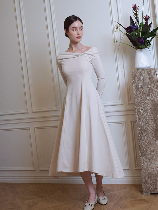 Angela dress [Ivory]