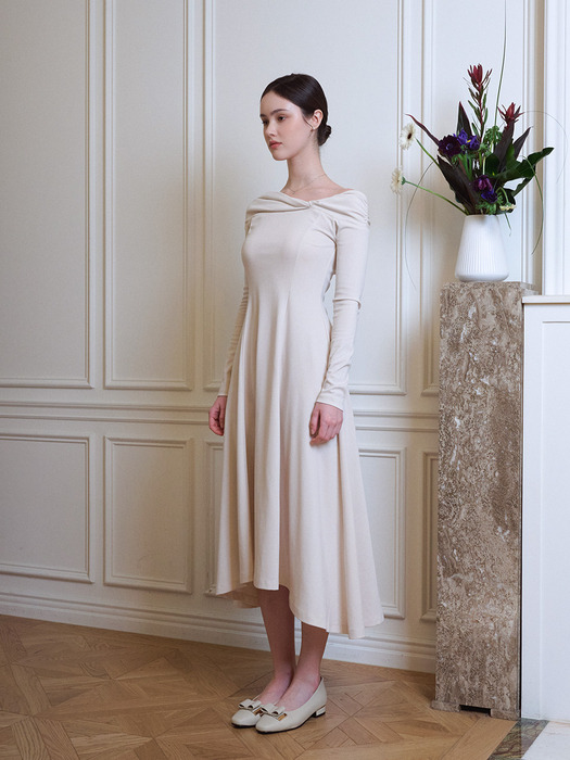 Angela dress [Ivory]