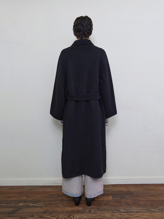 Solid Raglan Long Coat_Black