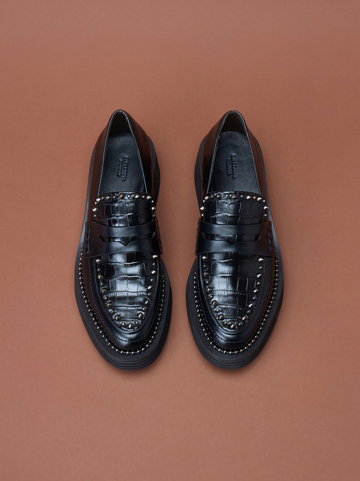 Stud clipper loafer(black)_DG1DA24505BWX