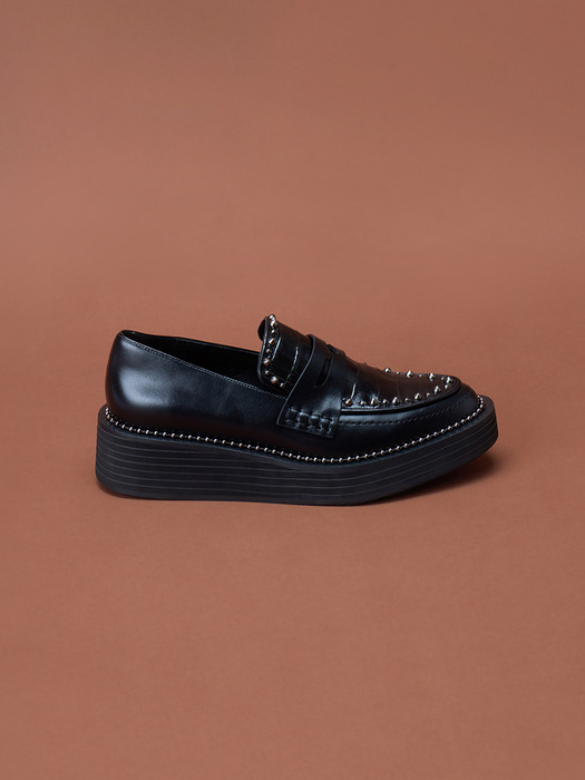 Stud clipper loafer(black)_DG1DA24505BWX