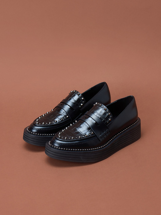 Stud clipper loafer(black)_DG1DA24505BWX