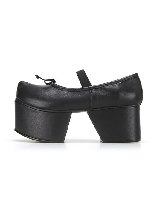 Pointed Toe Ballerina with Separated Platforms | Black