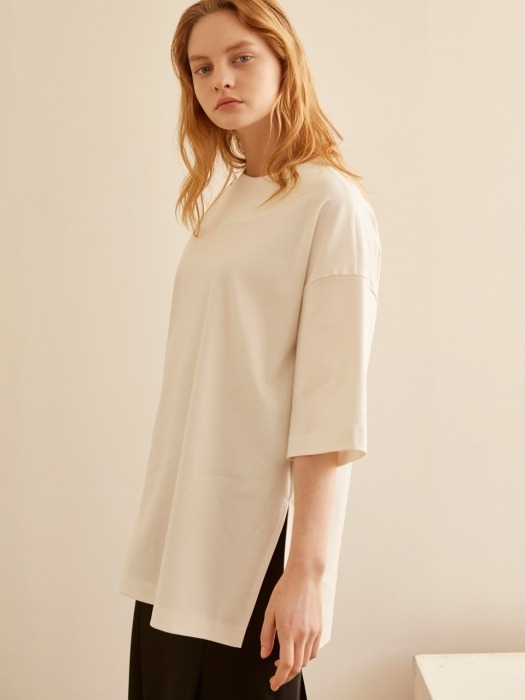 19SS ROUND NECK OVERFIT LONG TOP WHITE