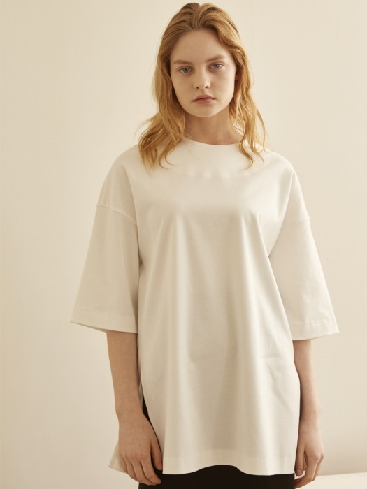 19SS ROUND NECK OVERFIT LONG TOP WHITE