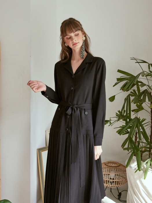Pocket Pleats Dress, Black