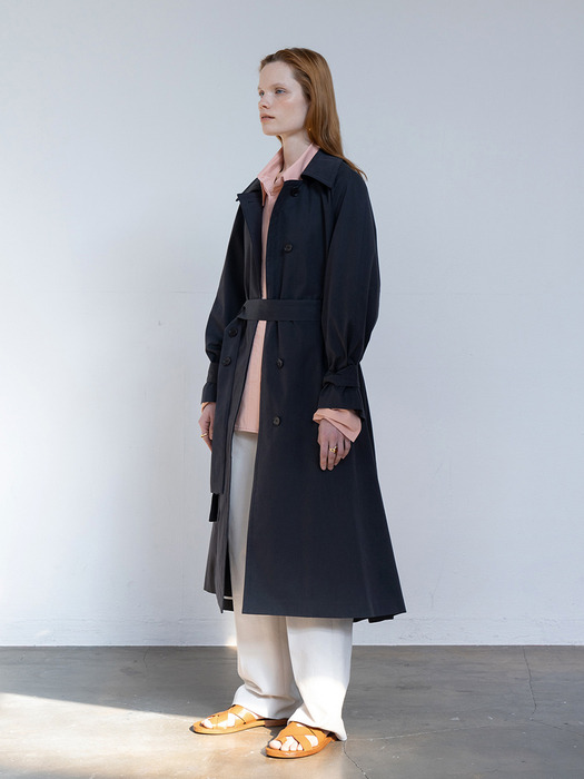Easy belted trench coat