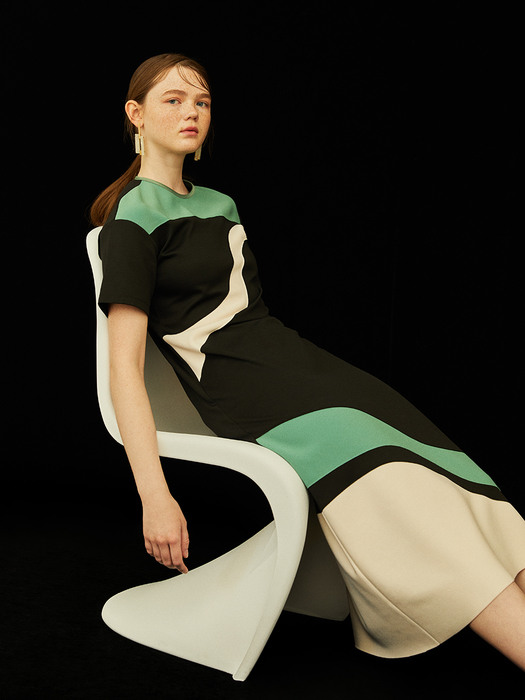 [FRONTROW X J.Chung] Curvy Color-blocked Dress_2color