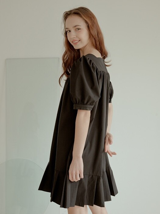 Puff Pleats Mini Dress[Black]